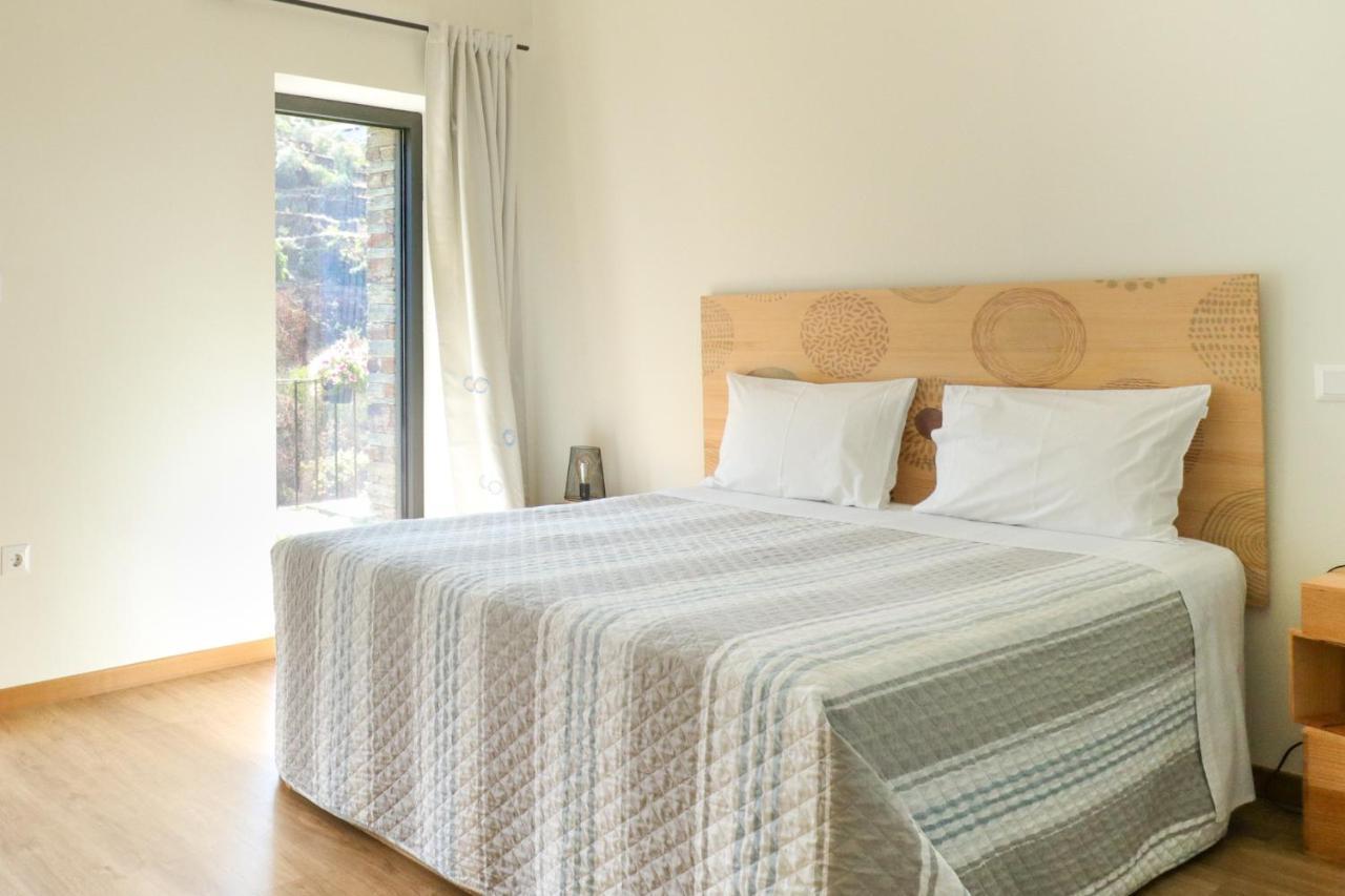 Dois Lagares House Bed & Breakfast Pinhão Exterior foto